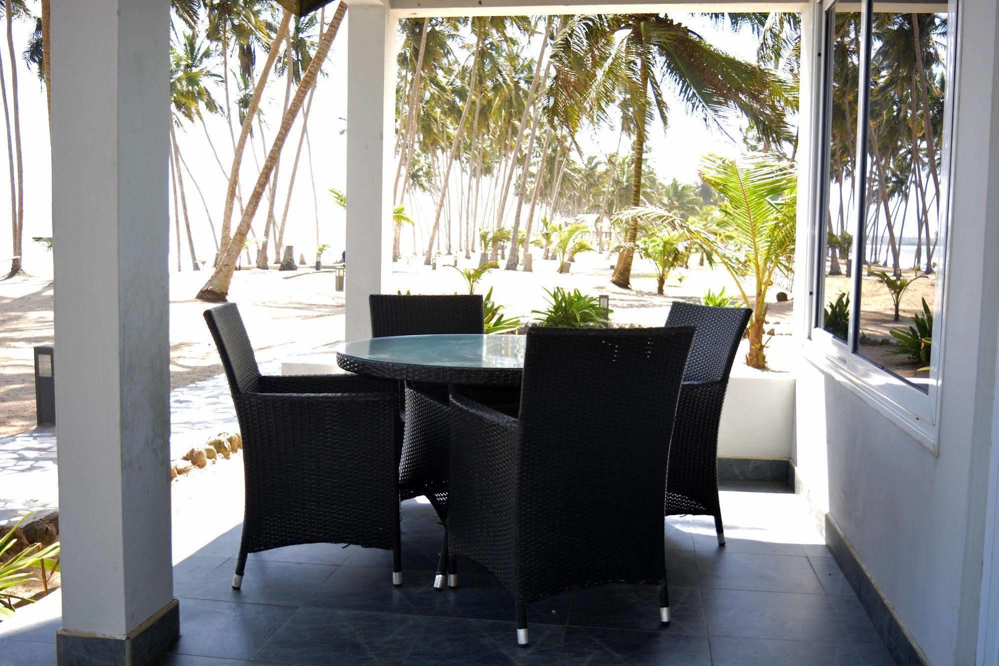 Blue Diamond Beach Resort Appam Kültér fotó